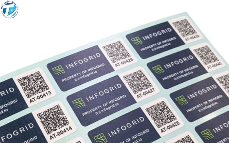 Tem nhãn tích hợp mã QR